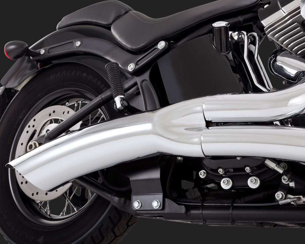 Vance & Hines Big Radius 2 into 1 Exhaust Chrome Harley Davidson